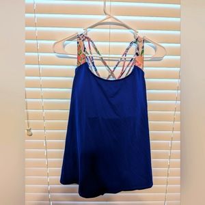 Work out top, size M, Crown and Ivy